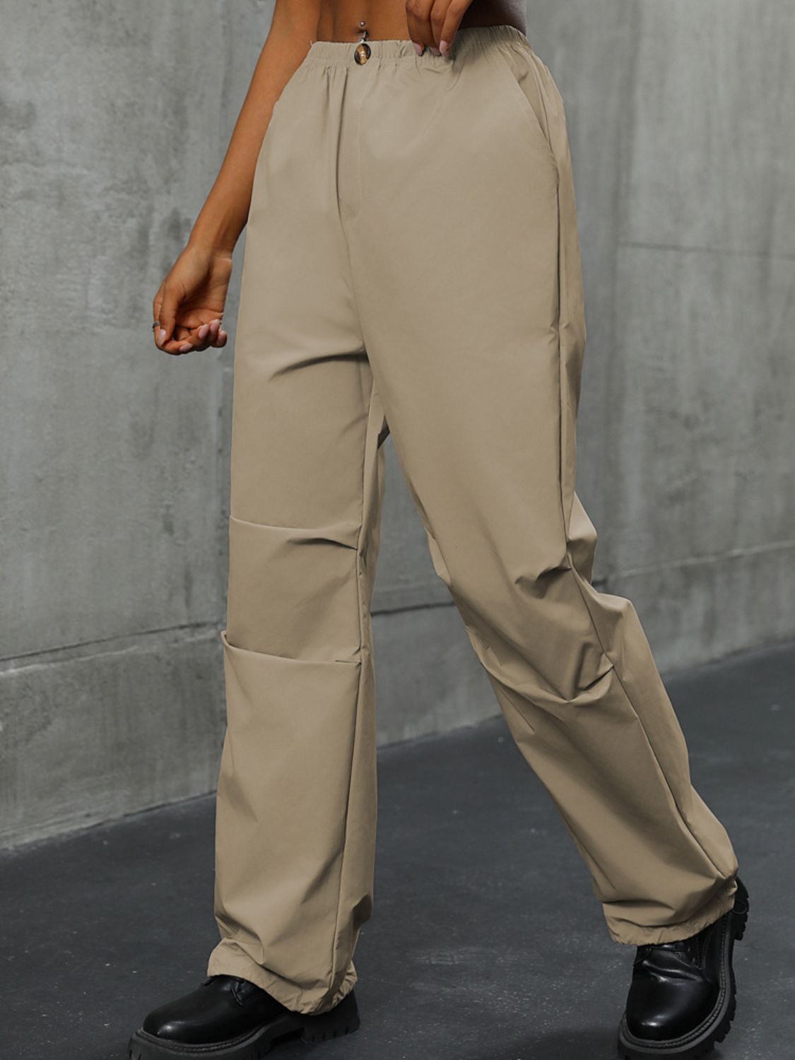 Pocketed Elastic Waist Pants